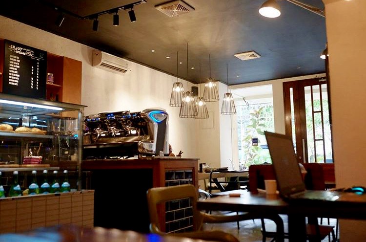 Photo 5 3 17 18 18 17